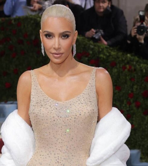 Met Gala 2022: Kim Kardashian incanta con l'abito di Marilyn