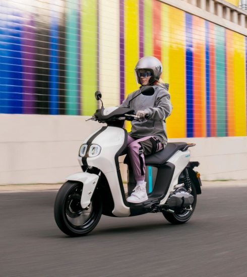 Yamaha presenta Neo's il nuovo scooter elettrico