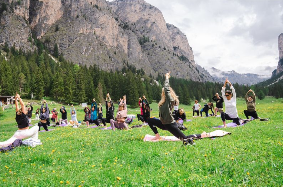 Fashion Life Web yoga