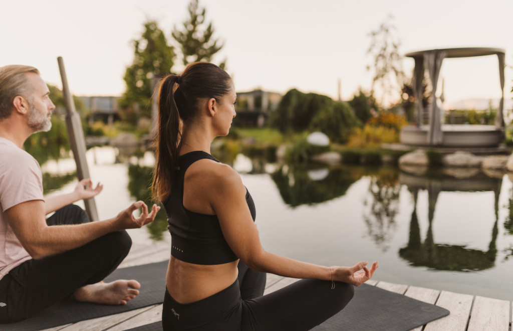 Fashion Life Web yoga