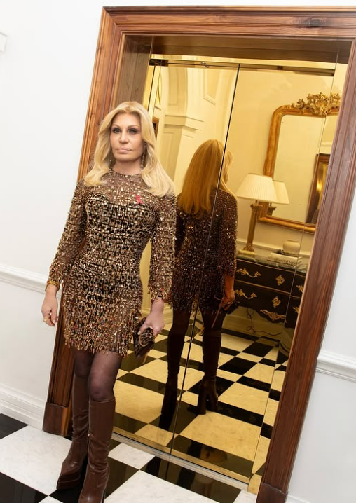Donatella Versace: svelato il segreto della sua trasformazione