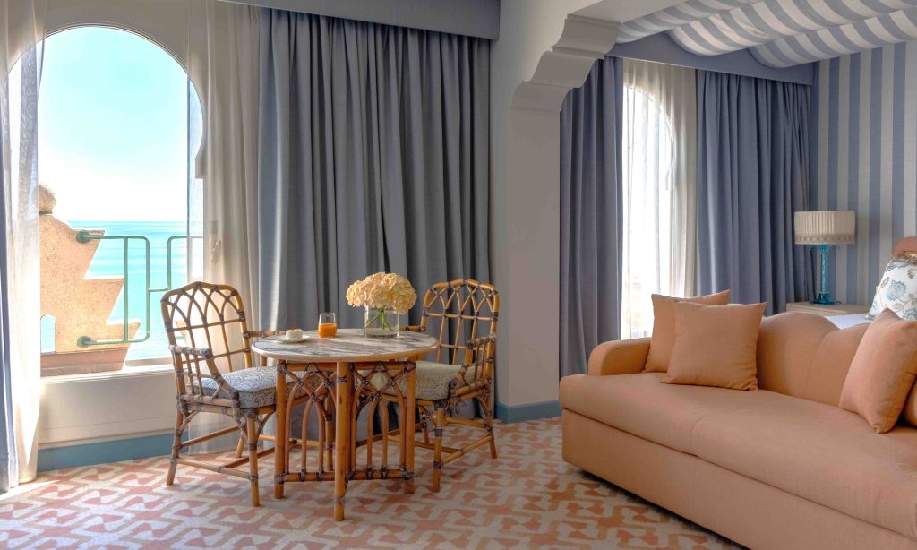 Premium Sea View Excelsior PH Press