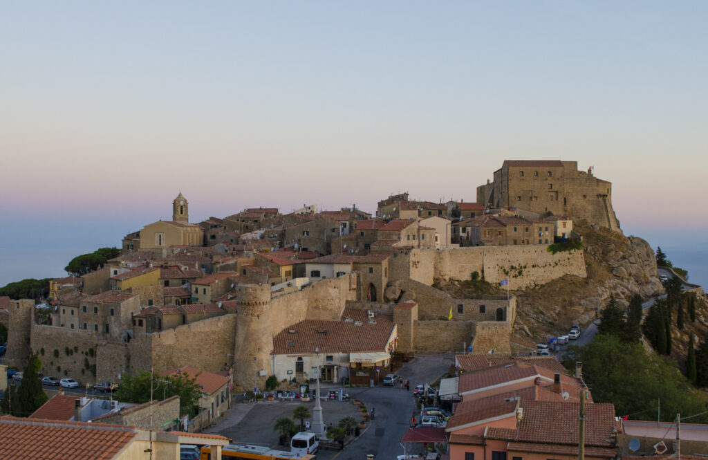 Giglio Castello Toscana ph Press