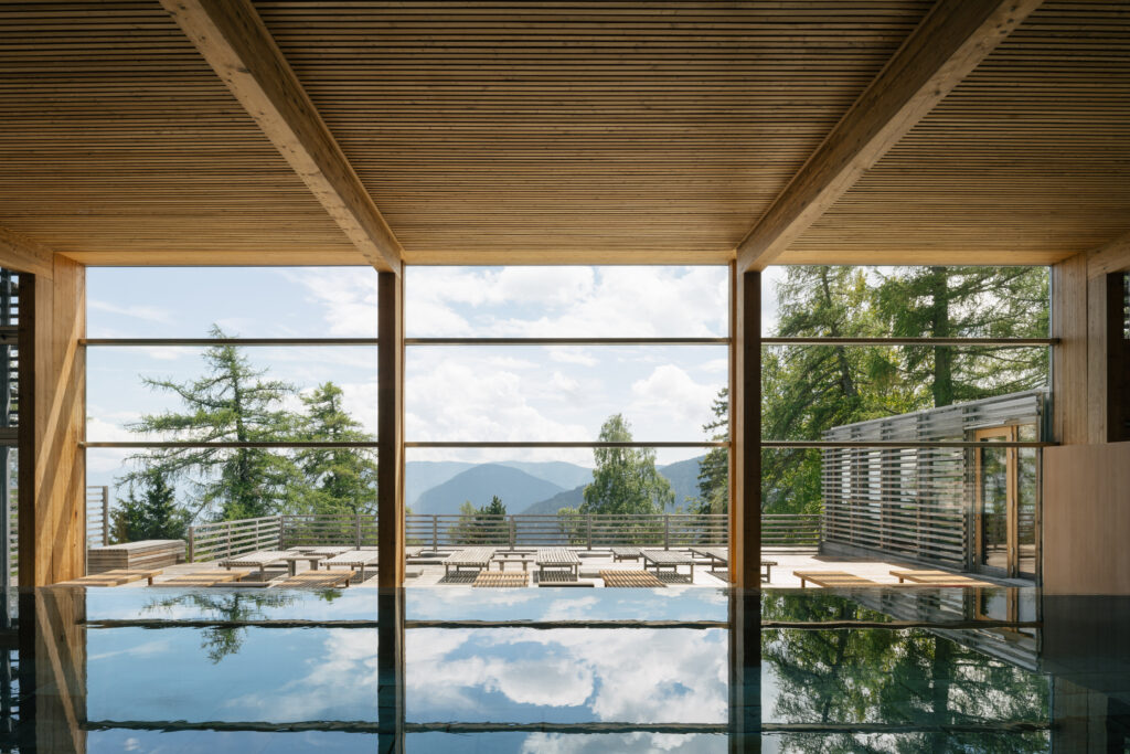 Piscina Alto Adige ph Press