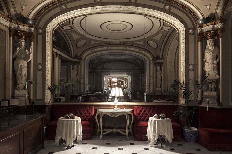 CAMPANIA Napoli Gran Caffè Gambrinus ph press
